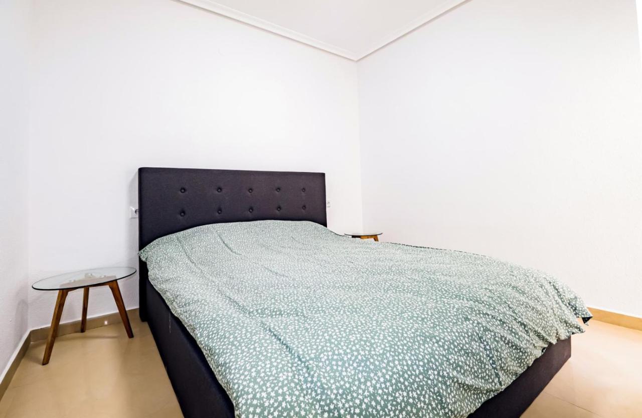 Apartament Alegria Id 85 Torrevieja Zewnętrze zdjęcie