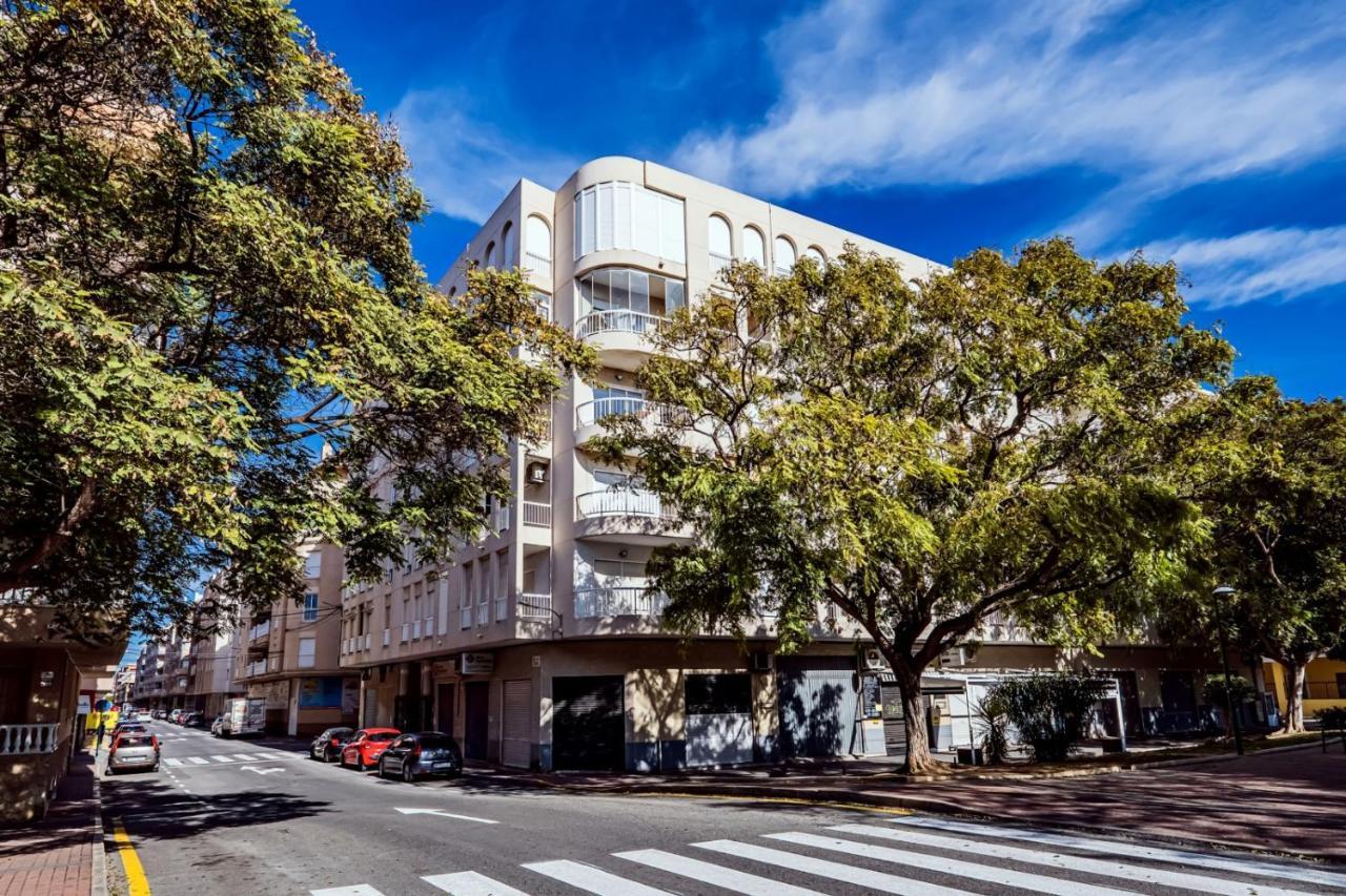 Apartament Alegria Id 85 Torrevieja Zewnętrze zdjęcie